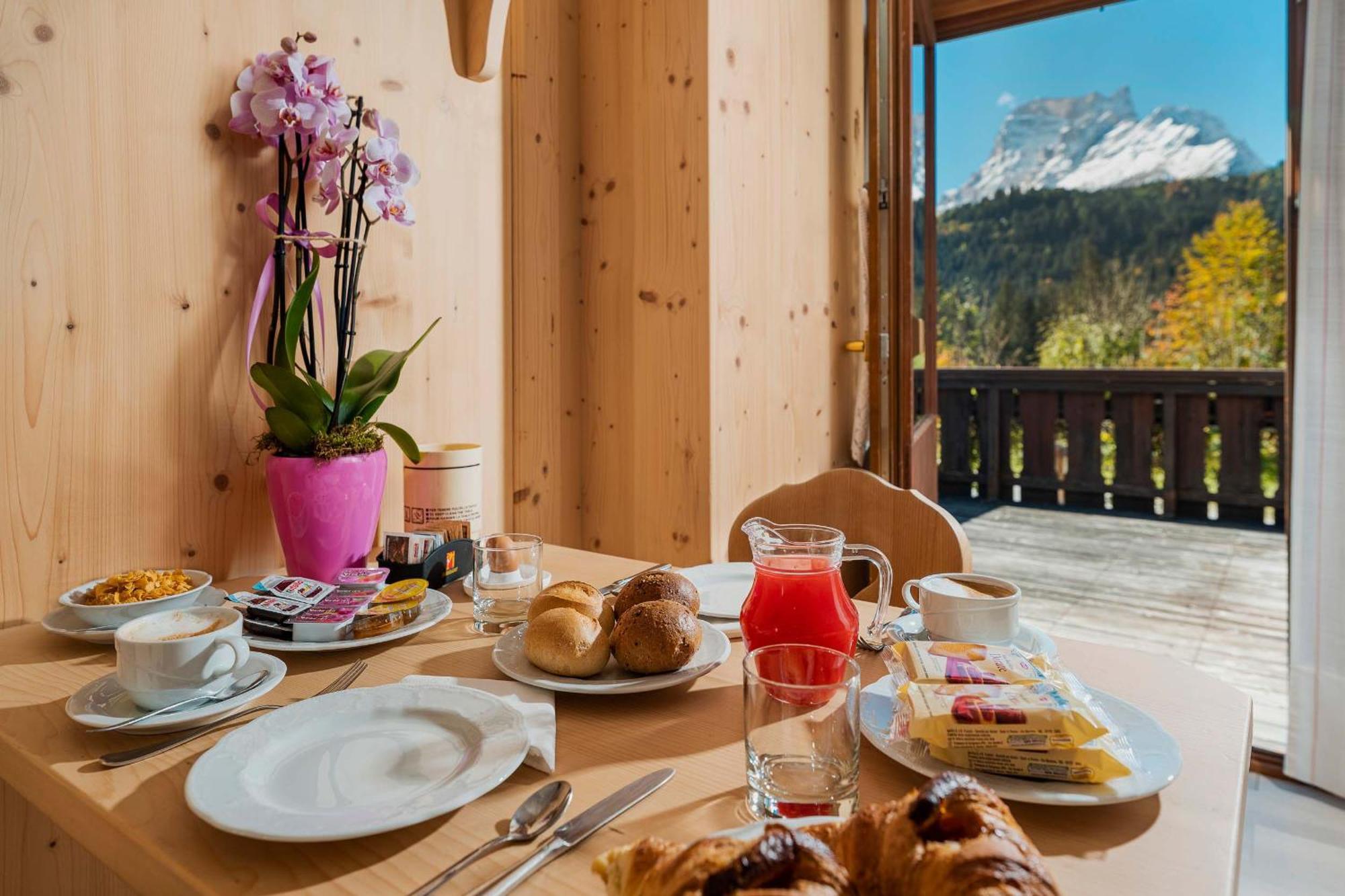 Locanda Montana Сан-Вито-ди-Кадоре Экстерьер фото