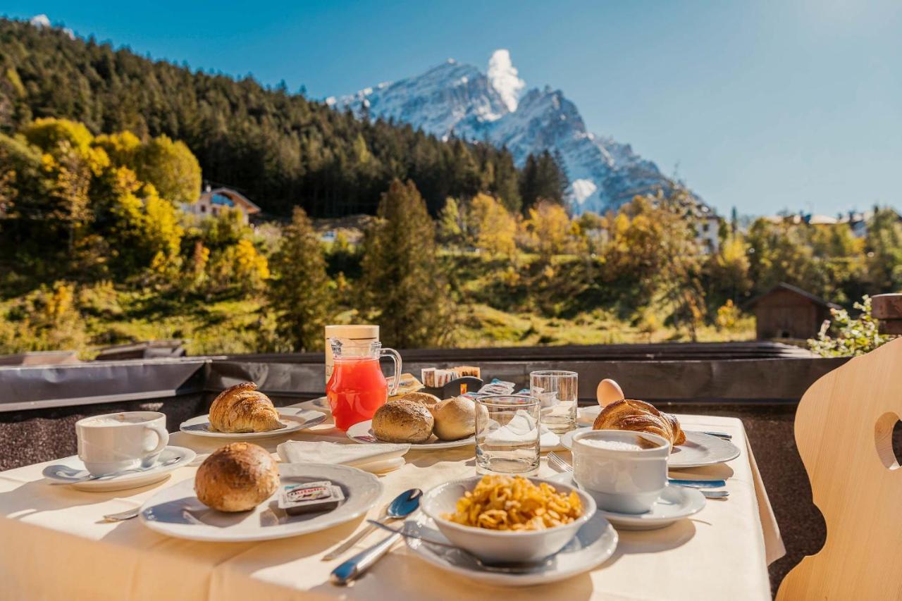 Locanda Montana Сан-Вито-ди-Кадоре Экстерьер фото